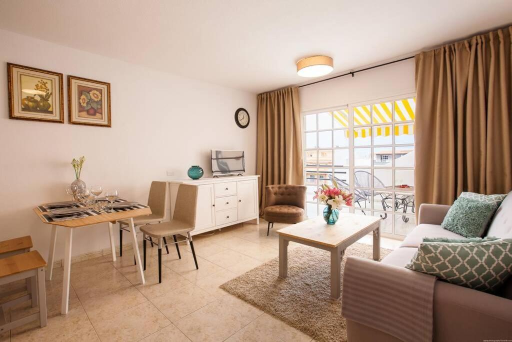 Apartment Laura Playa La Arena Puerto de Santiago  Ngoại thất bức ảnh